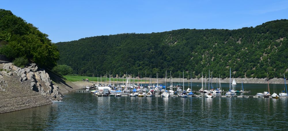 ��� ������� ������������ ������ ��������.<br />
����� ���� ����� � ���� �������� � �������� ��� �� ����.<br />
��� ������, � ������ ������ ��������� ��� ������ ��������.